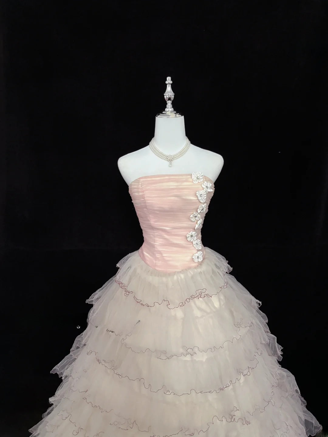 Cute Ball Gown Strapless Light Pink With Tiered Layers Long Quince Dress Voluminous Sweet 16 Sweet Sixteen Outfits Vestido de 15 RB7544