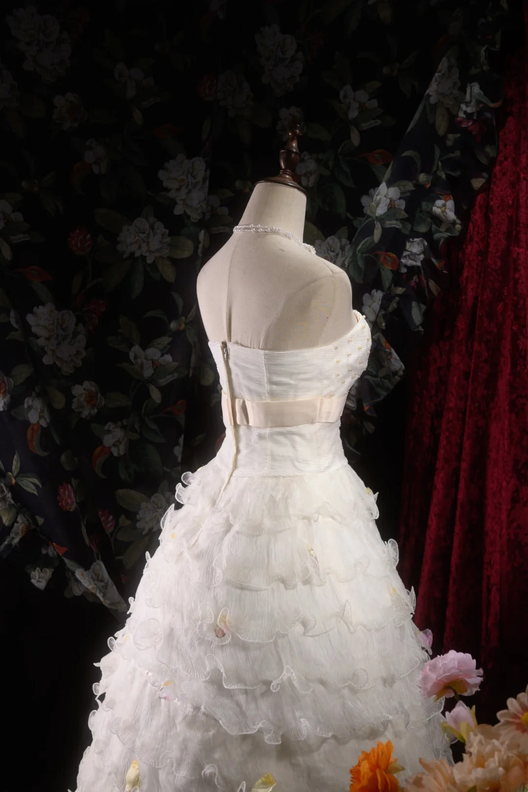 Chic Ball Gown Strapless Ivory Tulle Long With Beading Flower Tiered Quince Dress inspo Party Gowns Sweet 16 Outfits RB8299