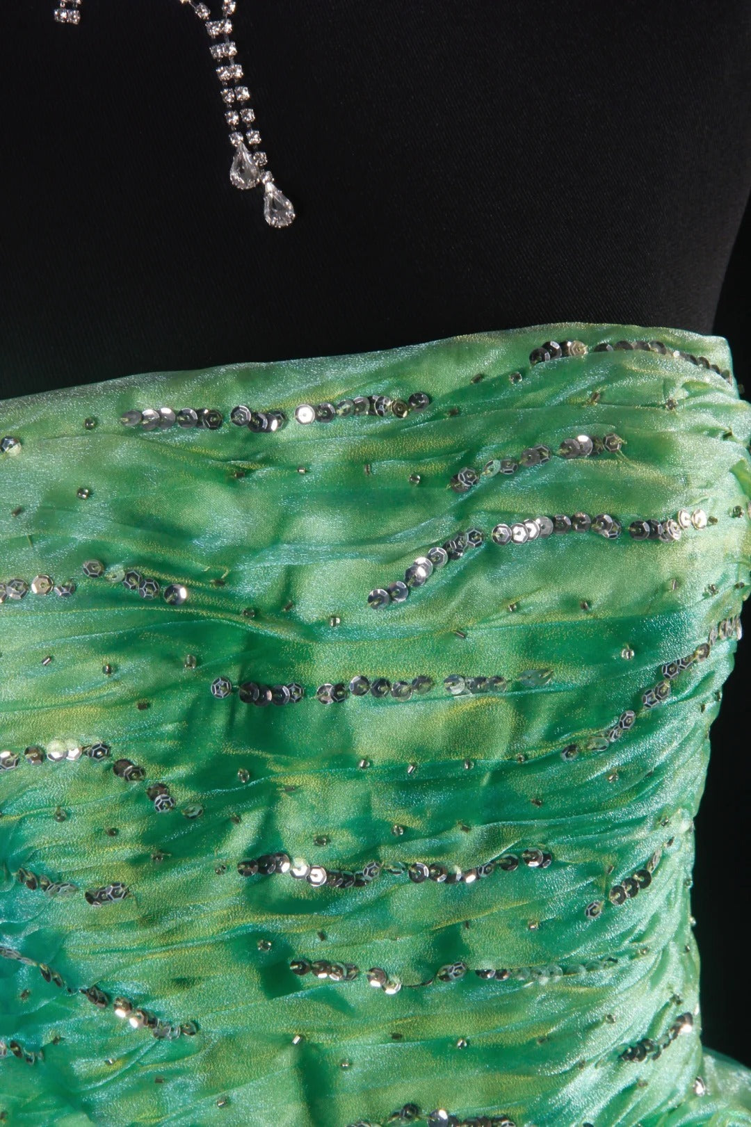 Chic Ball Gown Strapless Green Short 16th Birthday Dress Organza Homecoming Dresses Cocktail Gown AS165