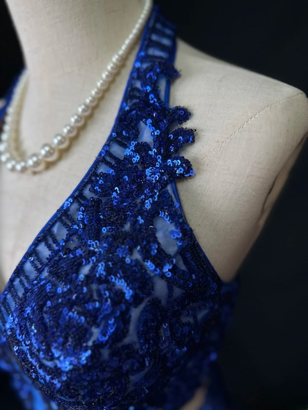 Chic Prom Dresses Mermaid 2 Pieces Royal Blue Sequin Sleeveless Long Formal Outfits RB5974