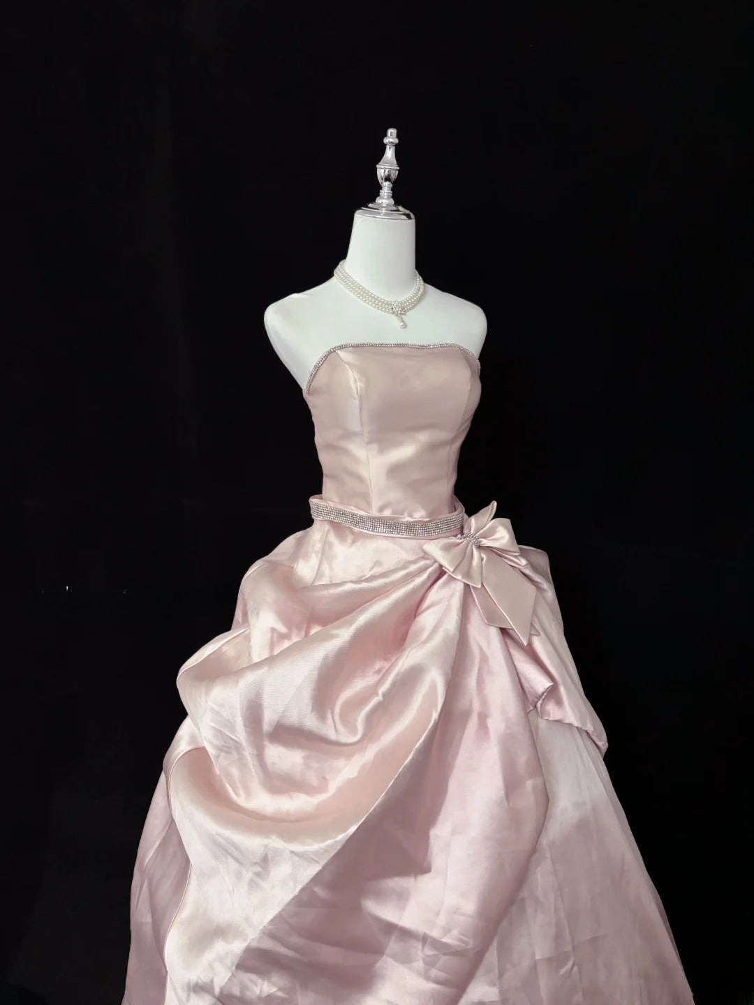 Cute Ball Gown Strapless Pink With Bow Silver Beading Long Quince Dress Voluminous Sweet 16 Sweet Sixteen Outfits Vestido de 15 RB7545
