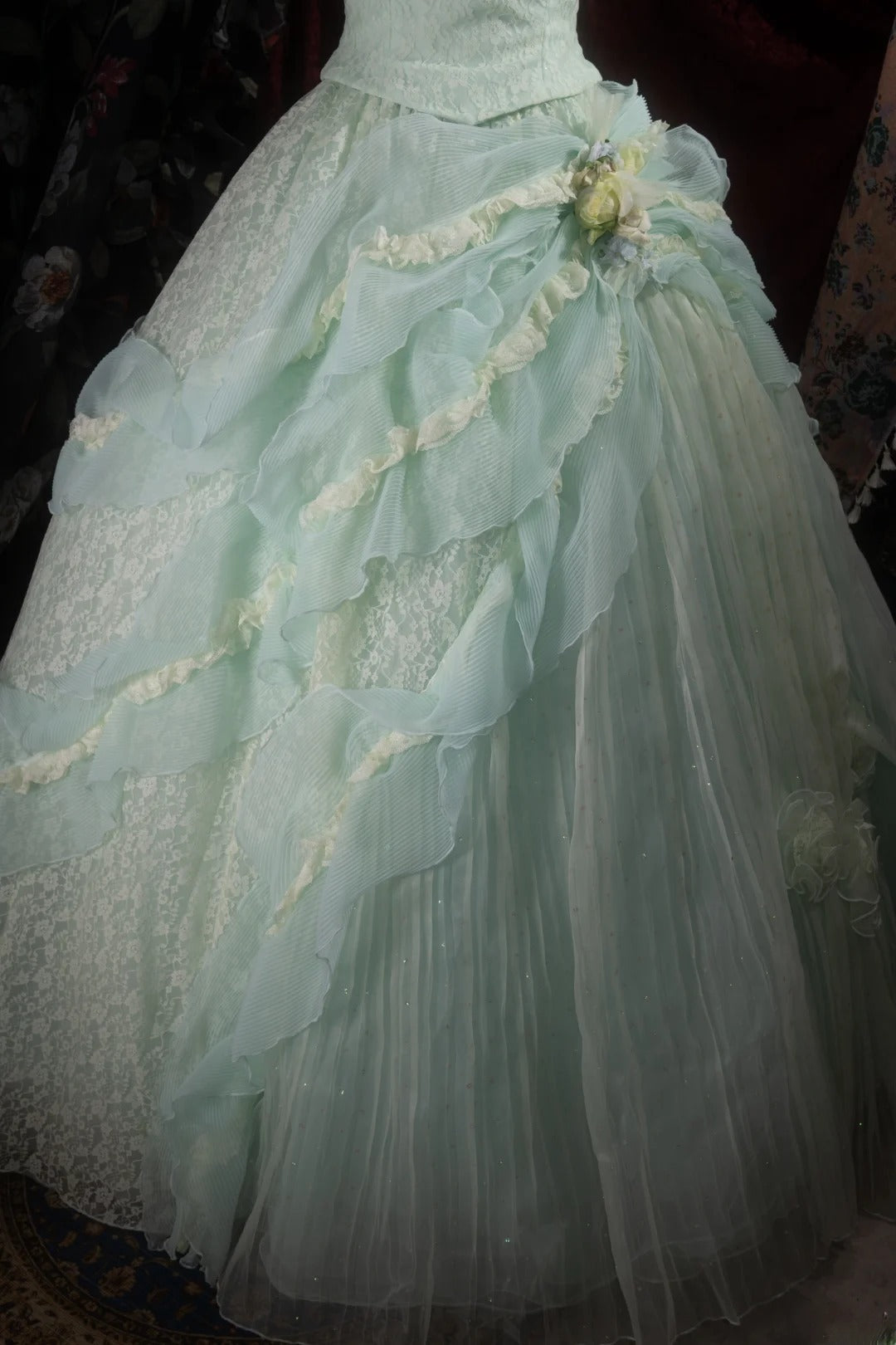 Dreamy Princess Ball Gown Formal Events Strapless Mint Green With Tiered Quince Dress Quinceanera Dresses Birthday Outfits RB8300