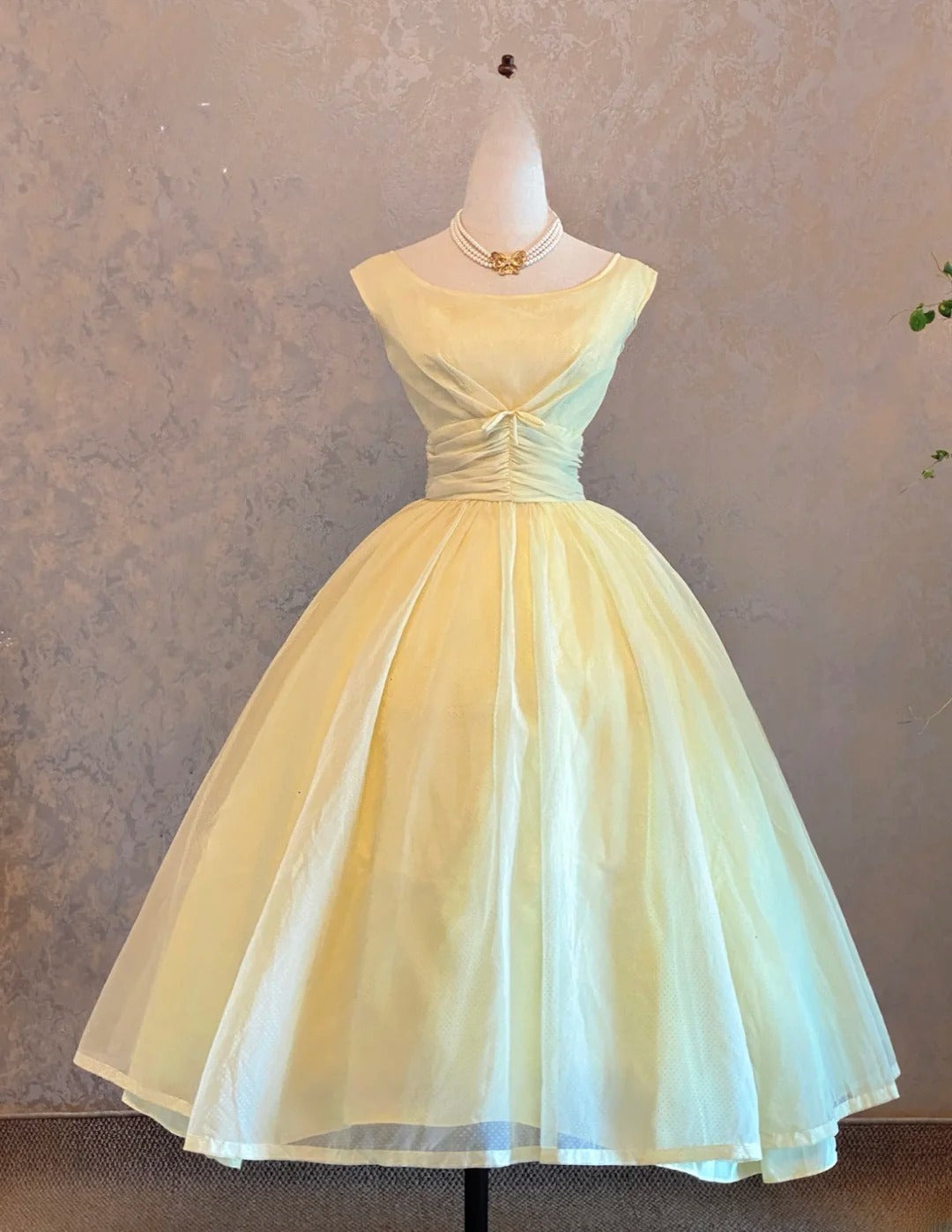 Elegant Ball Gown Yellow Square Neck Prom Dress Mid Length For Women Evening Party Gown RB9113