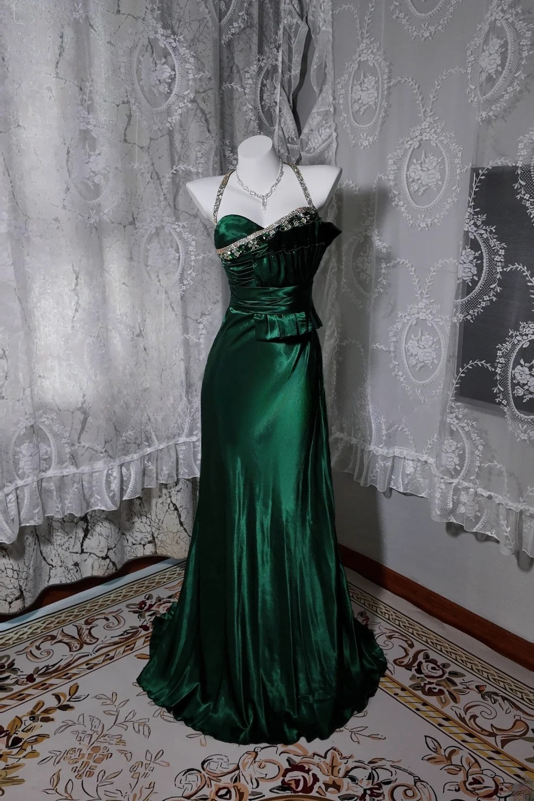 Satin Prom Dresses Mermaid Halter Dark Green With Beading Floor Length Formal Party Gown RB9957