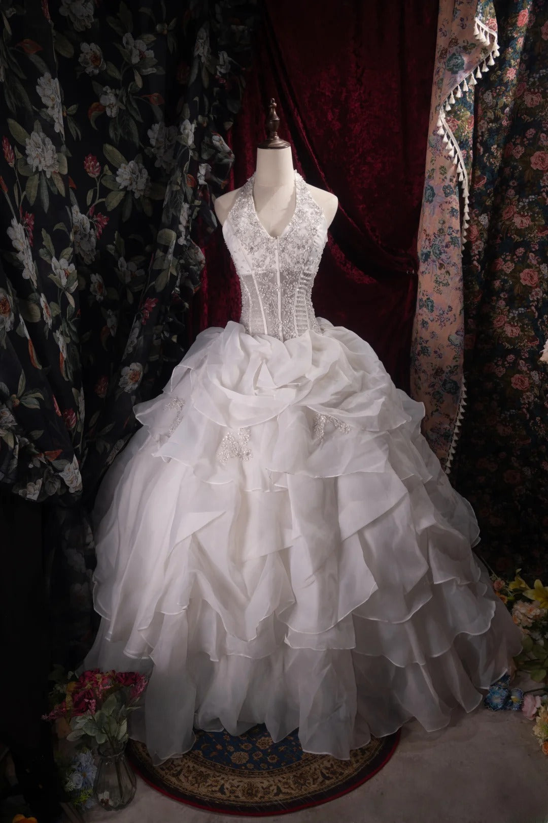 Dreamy Princess Ball Gown Formal Events Halter White Chiffon With Tiered Quince Dress Quinceanera Dresses Birthday Outfits RB8365