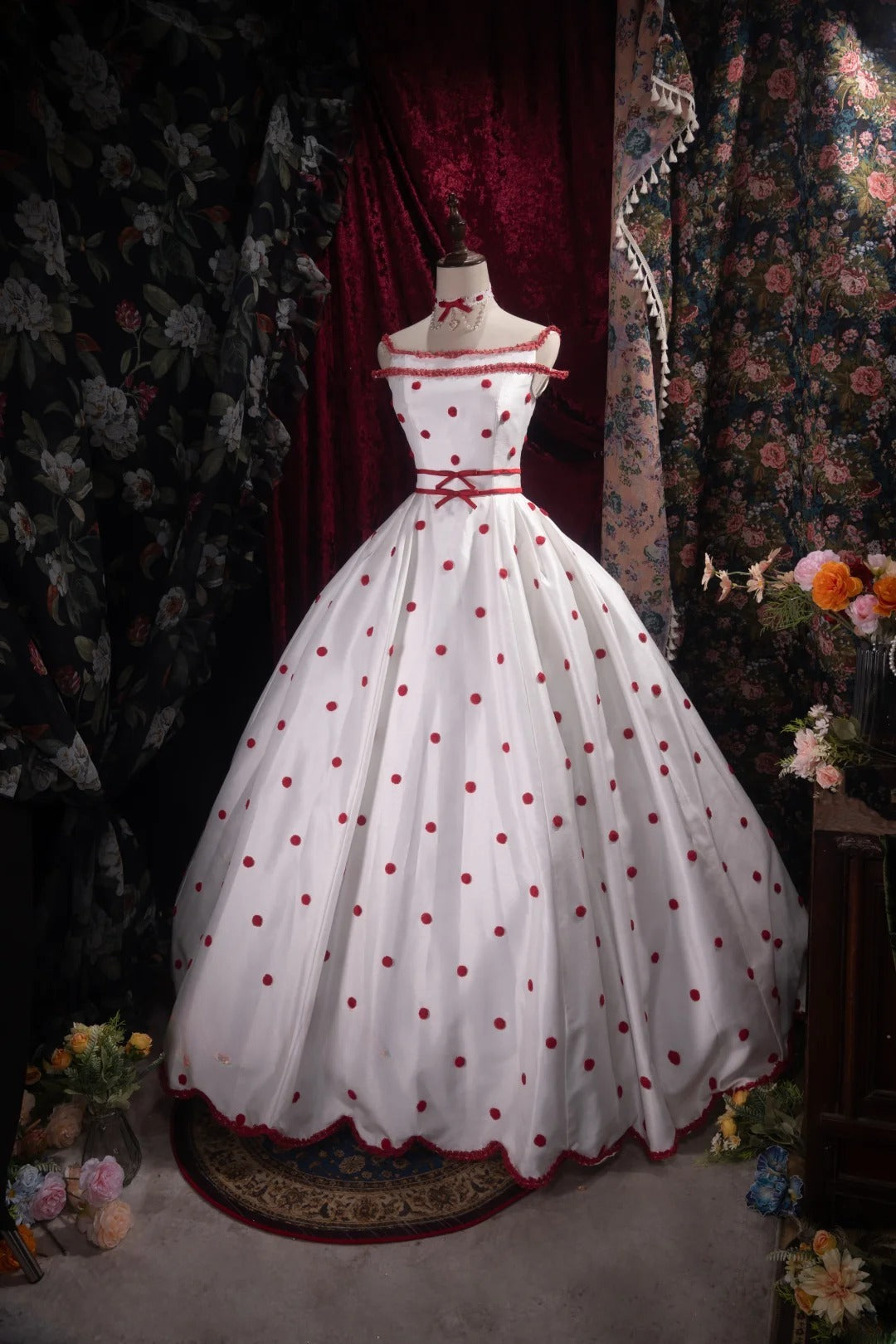 Dreamy Princess Ball Gown Formal Events Off The Shoulder White With Red Flowers Quince Dress Quinceanera Dresses Birthday Outfits RB8366