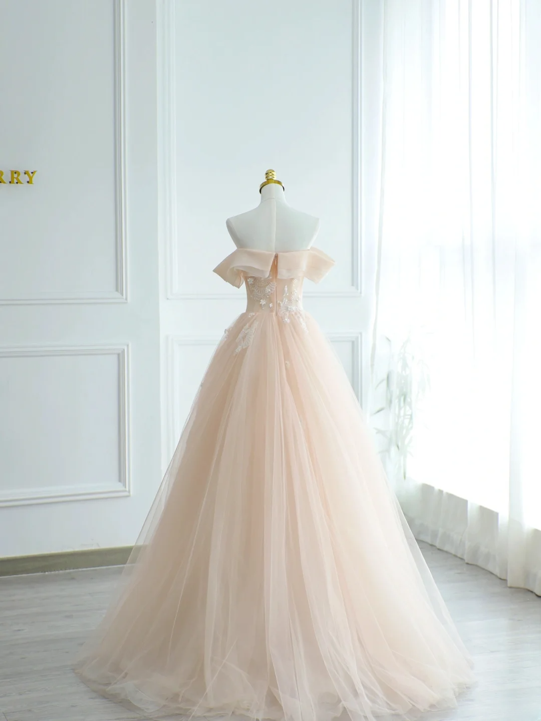 Unique Ball Gown Off The Shoulder Blush Pink Beadings Long Quinceanera Dresses Sweet 15 16 Birthday Gown AS168