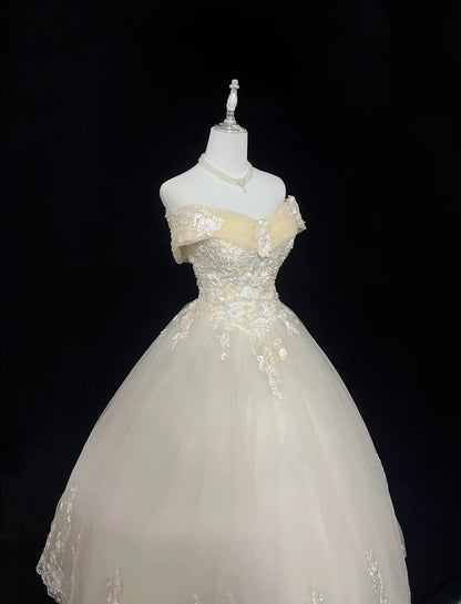 Cute Ball Gown Off The Shoulder Light Yellow With Appliqued Long Quince Dress Voluminous Sweet 16 Sweet Sixteen Outfits Vestido de 15 RB7549