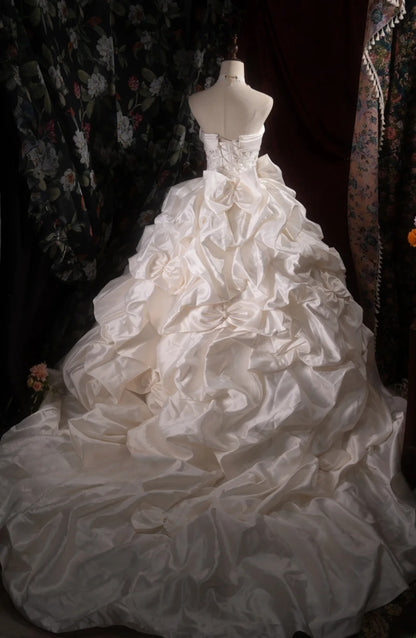 Cute Princess Ball Gown Formal Events Strapless Taffeta White With Tiered Quince Dress Quinceanera Dresses Birthday Outfits RB8368