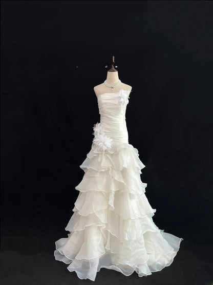 Vintage Mermaid Strapless White With Tiered Layers Chiffon Brides Gown Bridal Dress Wedding Dresses Style RB7572