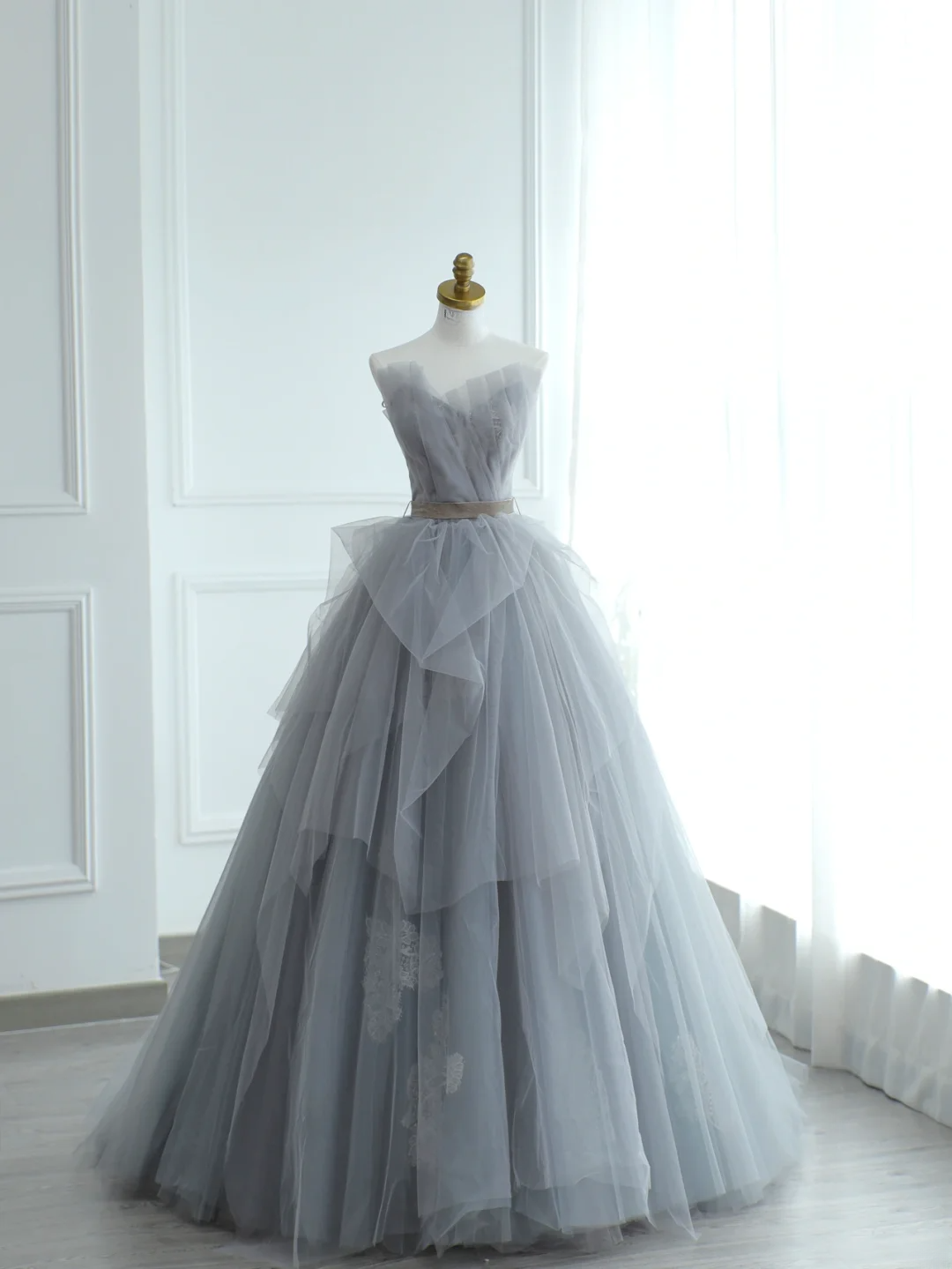 Chic Ball Gown Strapless Silver Gray Tulle Long Formal Prom Dresses Dance Night Outfits Evening 18th Birthday Outfit AS172