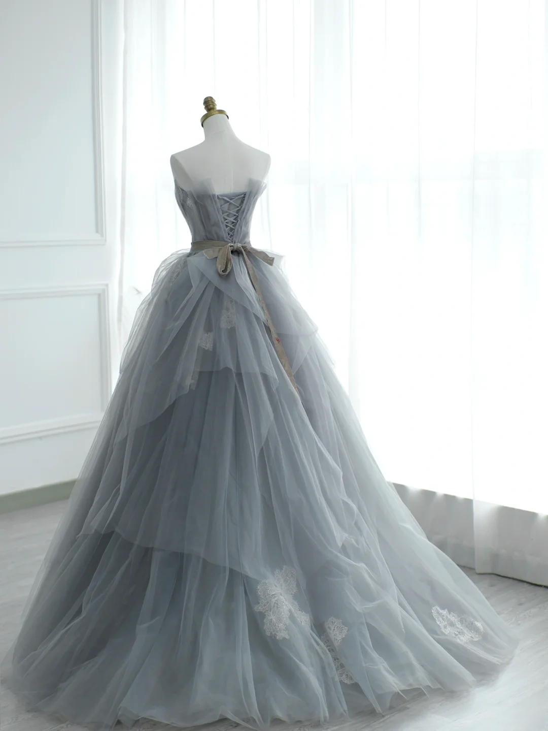 Chic Ball Gown Strapless Silver Gray Tulle Long Formal Prom Dresses Dance Night Outfits Evening 18th Birthday Outfit AS172