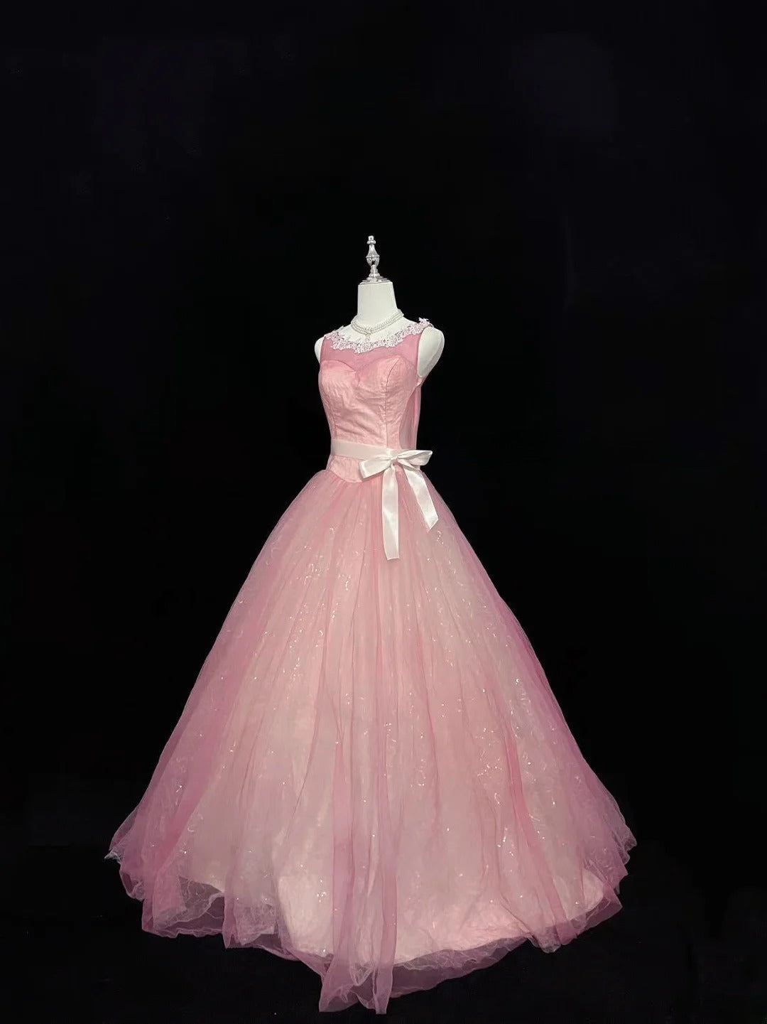 Cute Ball Gown Scoop Pink With Lace Tulle Long Quince Dress Voluminous Sweet 16 Sweet Sixteen Outfits Vestido de 15 RB7574