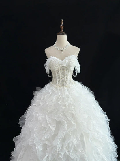 Cute Ball Gown Spaghetti Straps White Tulle With Tiered Layers Long Quince Dress Voluminous Sweet 16 Sweet Sixteen Outfits Vestido de 15 RB7575