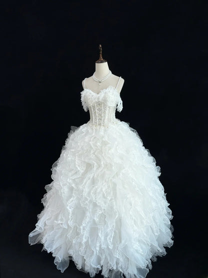 Cute Ball Gown Spaghetti Straps White Tulle With Tiered Layers Long Quince Dress Voluminous Sweet 16 Sweet Sixteen Outfits Vestido de 15 RB7575
