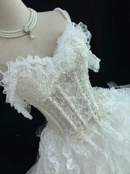 Cute Ball Gown Spaghetti Straps White Tulle With Tiered Layers Long Quince Dress Voluminous Sweet 16 Sweet Sixteen Outfits Vestido de 15 RB7575