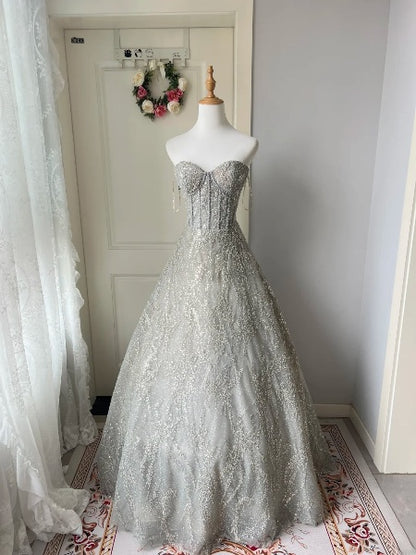 Elegant Sweet 16 Dress Long Sweetheart Silver Gray Ball Gown Sweet Sixteen Party Birthday Dresses RC0538