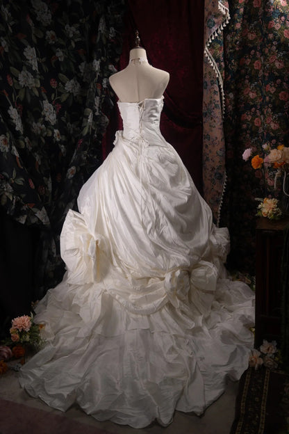 Vintage Ball Gown Strapless 2000s White With Ruffled Flower Long Autumn Winter Bridal Dress Wedding Dresses RB8373