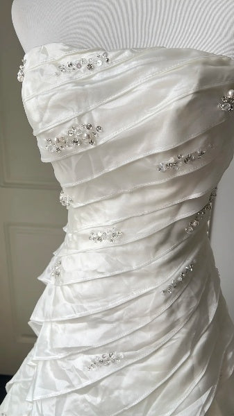 Chic Wedding Dress Mermaid Strapless White Satin With Tiered Layers Bridal Gown RC0542
