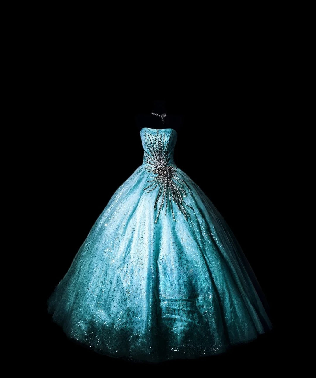 Charming Ball Gown Strapless Blue Long Quinceanera Dresses With Beaded For Sweet 15 15 Anos Celebration Birthday Formal Gown RB8838