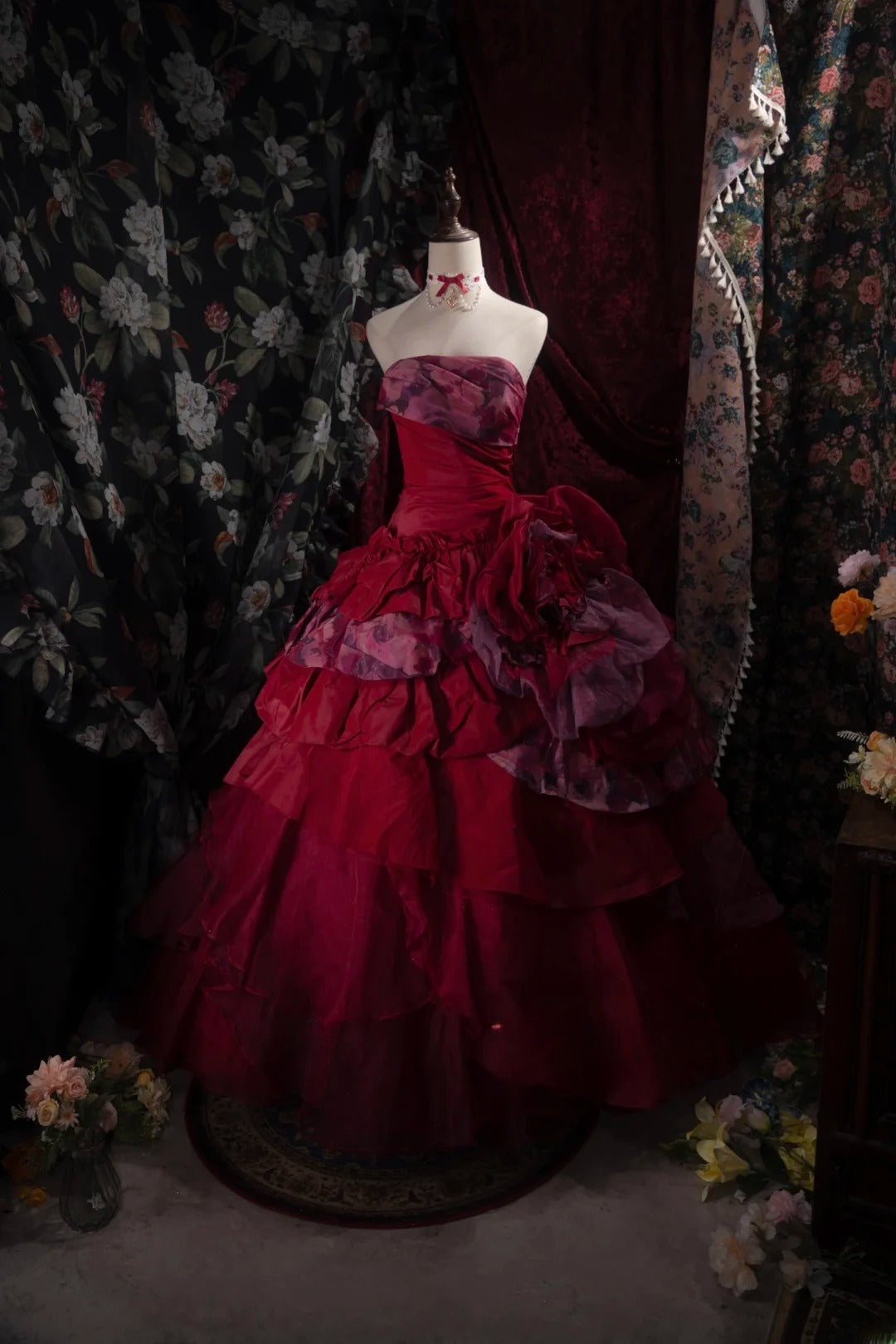 Dreamy Princess Ball Gown Formal Events Strapless Red With Tiered Layers Quince Dress Quinceanera Dresses Birthday Outfits RB8379