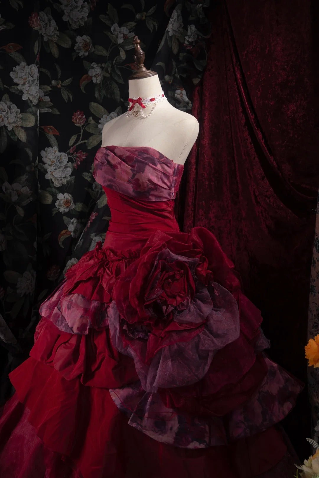 Dreamy Princess Ball Gown Formal Events Strapless Red With Tiered Layers Quince Dress Quinceanera Dresses Birthday Outfits RB8379