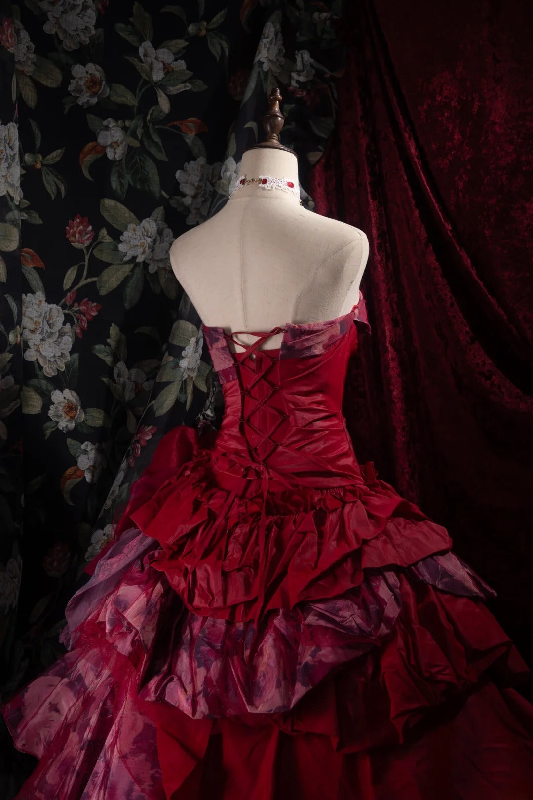 Dreamy Princess Ball Gown Formal Events Strapless Red With Tiered Layers Quince Dress Quinceanera Dresses Birthday Outfits RB8379