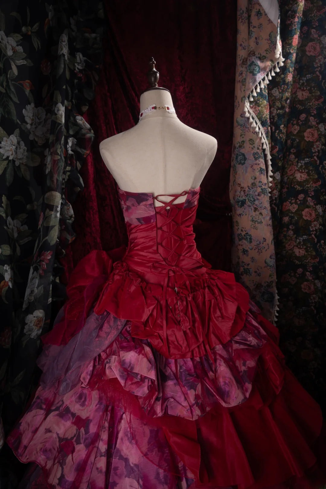 Dreamy Princess Ball Gown Formal Events Strapless Red With Tiered Layers Quince Dress Quinceanera Dresses Birthday Outfits RB8379