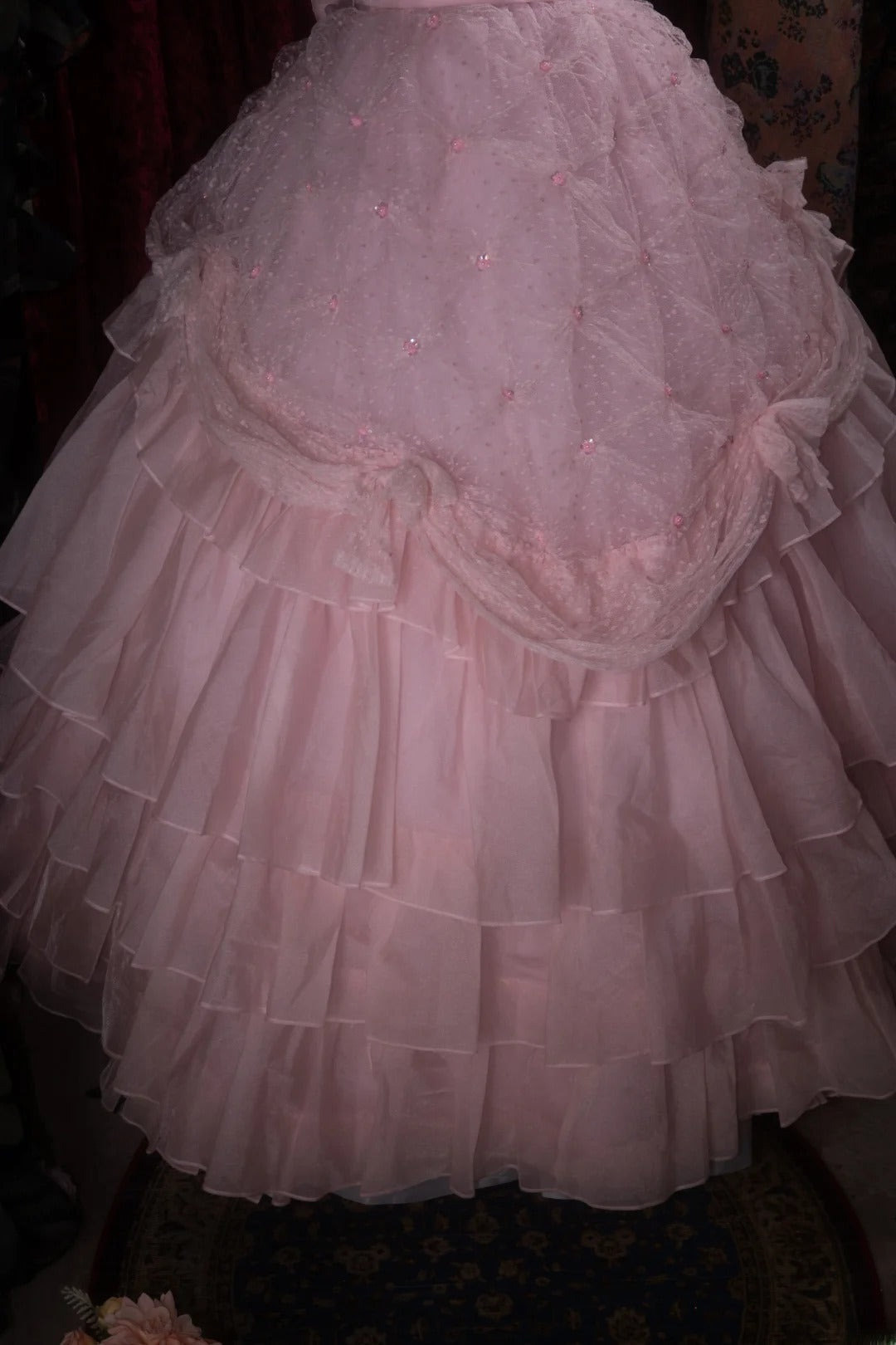 Cute Princess Ball Gown Formal Events V Neckline Tulle Pink With Ruffled Quince Dress Quinceanera Dresses Birthday Outfits RB8380