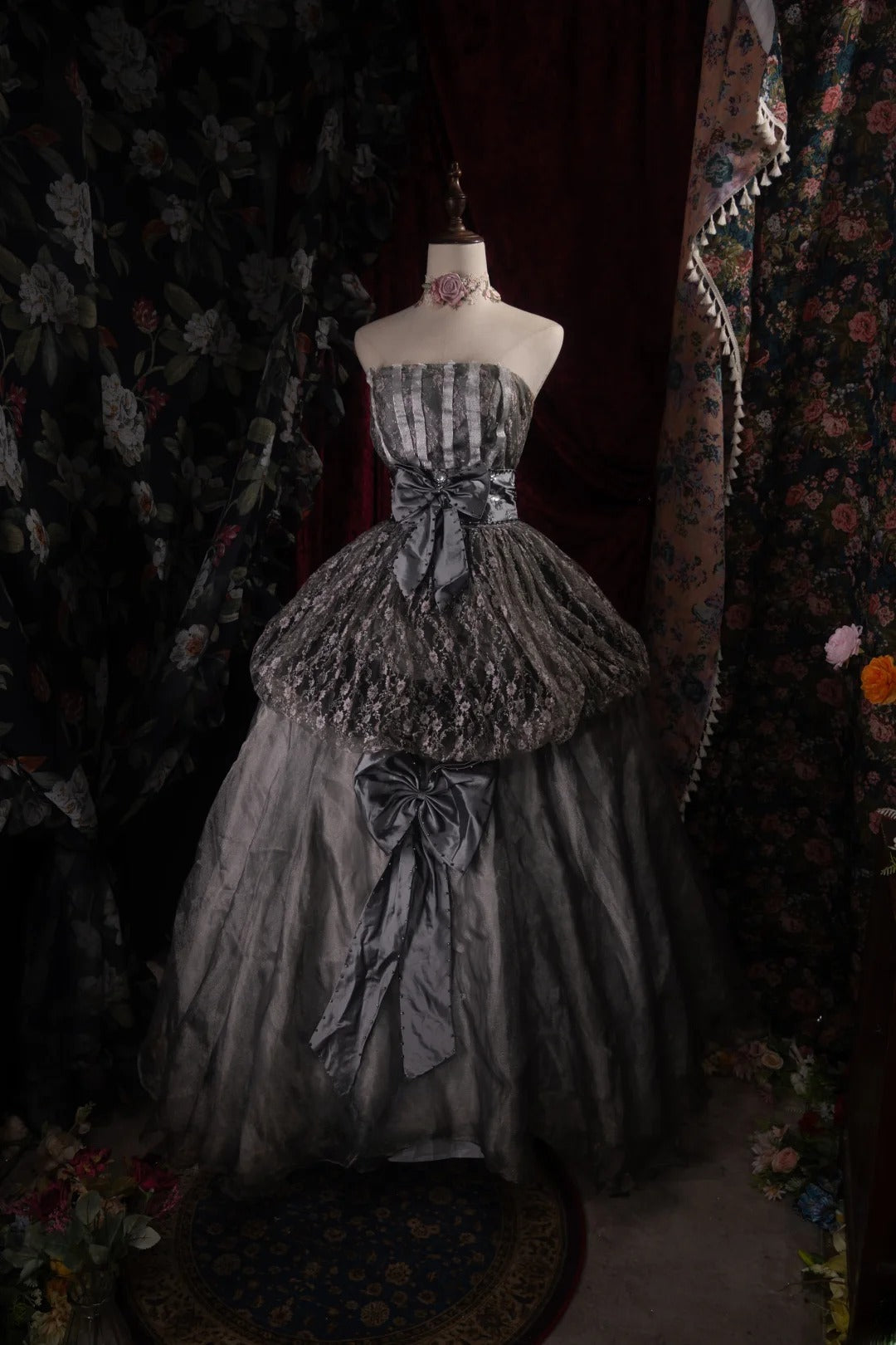 Dreamy Princess Ball Gown Formal Events Strapless Grey With Tiered Lace Quince Dress Quinceanera Dresses Birthday Outfits RB8381