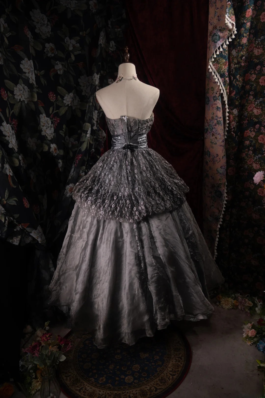 Dreamy Princess Ball Gown Formal Events Strapless Grey With Tiered Lace Quince Dress Quinceanera Dresses Birthday Outfits RB8381