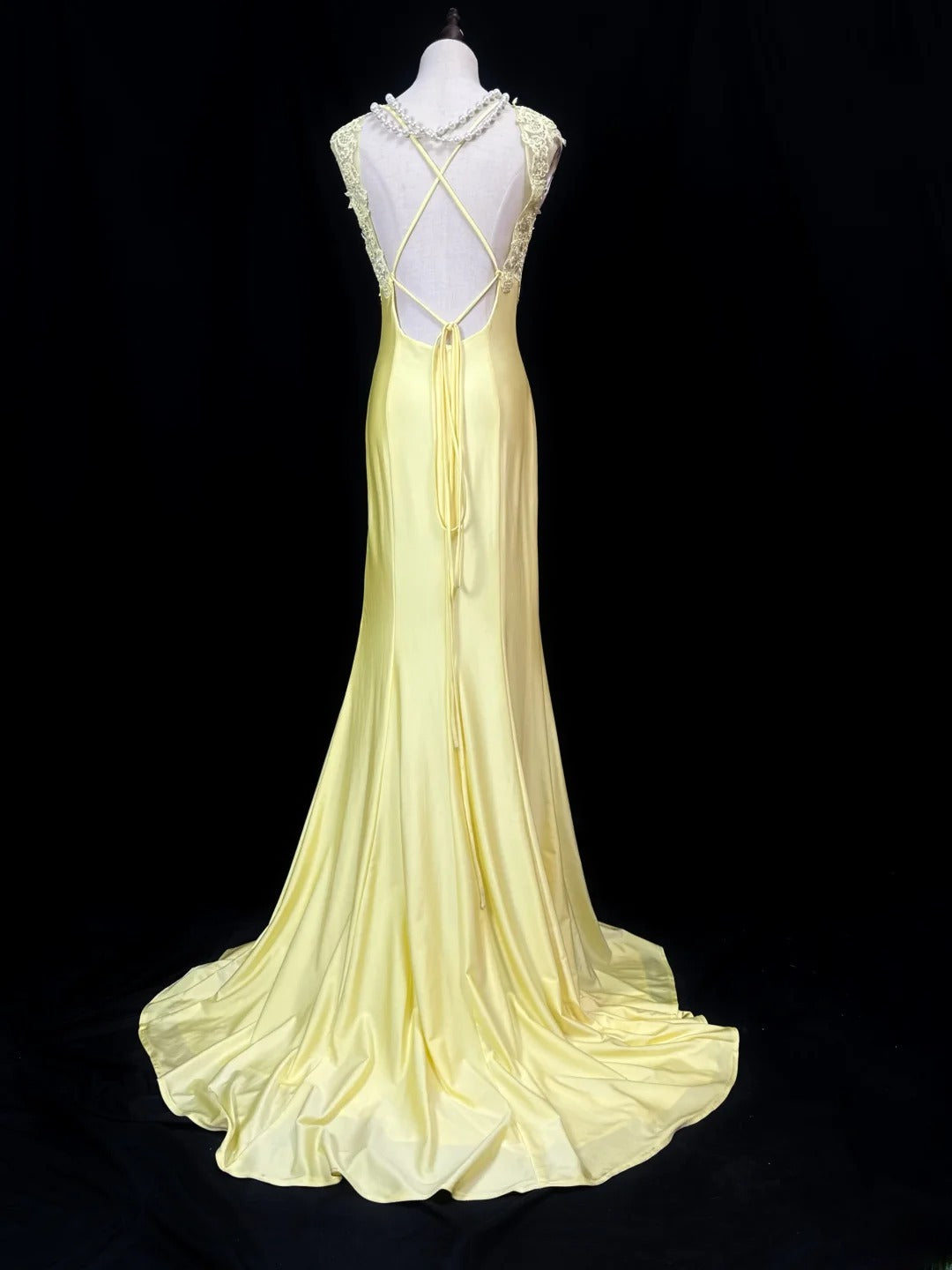 Vintage 70s Prom Dresses Mermaid V Neck Yellow Backless Satin With Split Lace Long Party Gown Formal Outfits RB5991