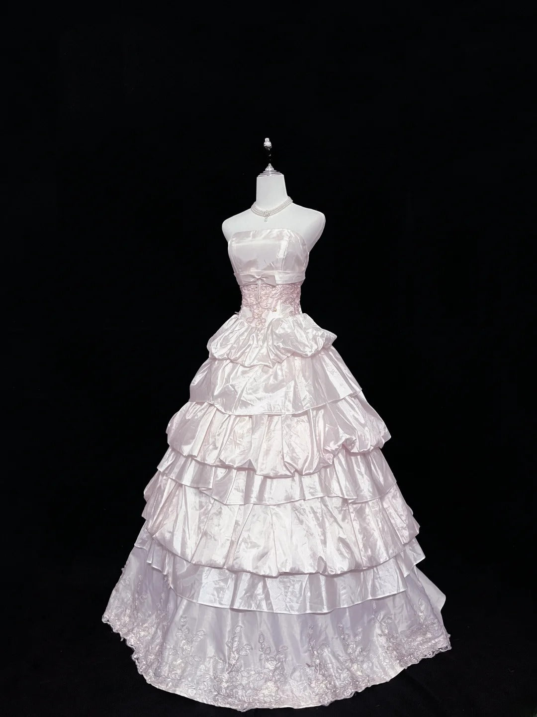 Beautiful Ball Gown Strapless Pink Satin With Appliqued Tiered Prom Dress Formal Outfits Party Dresses RB7588