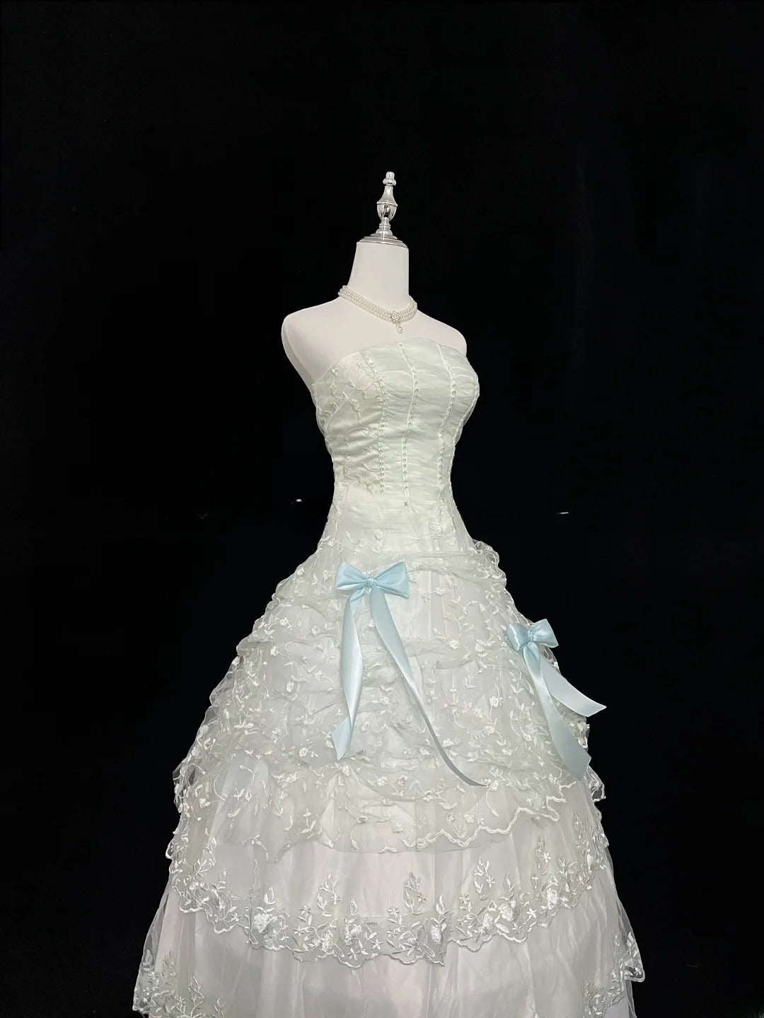 Pretty Ball Gowns Strapless Mint Green Tulle With Lace Appliqued Bow Long Prom Dress Puffy Sweet 16 Sweet Sixteen Outfits Vestido de 15 RB7592