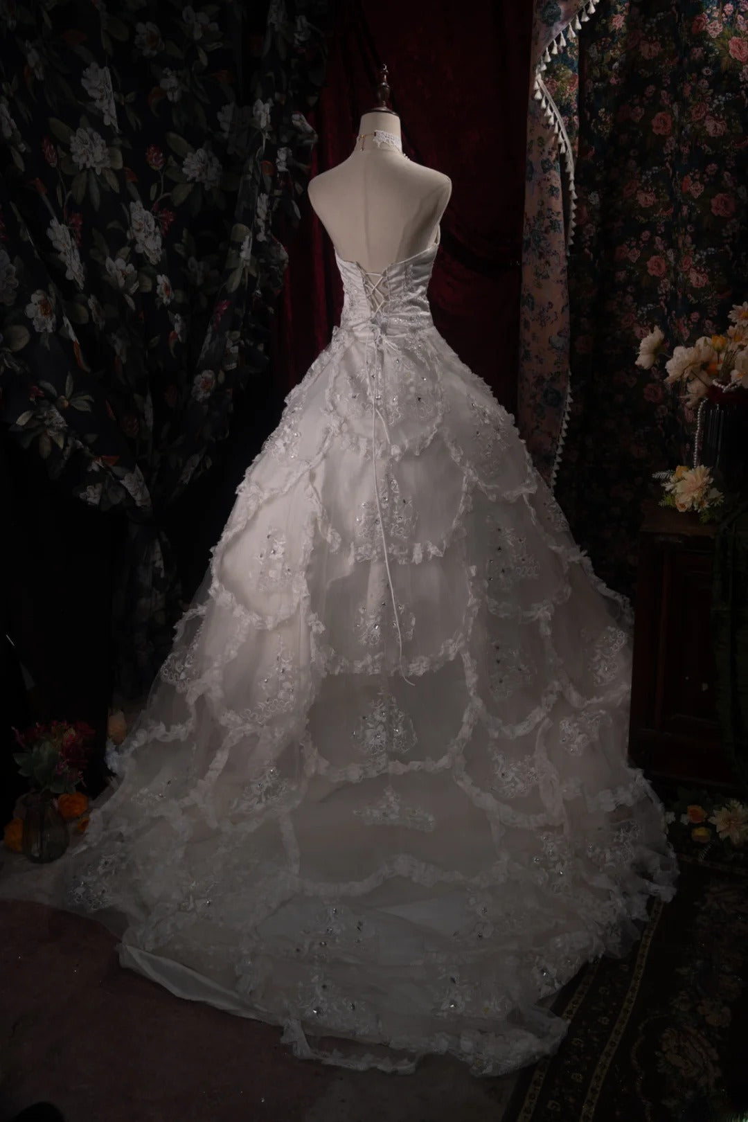 Beautiful Ball Gown Sweetheart Tulle Satin White 2000s Long Autumn Winter Bridal Dress Wedding Dresses RB8387