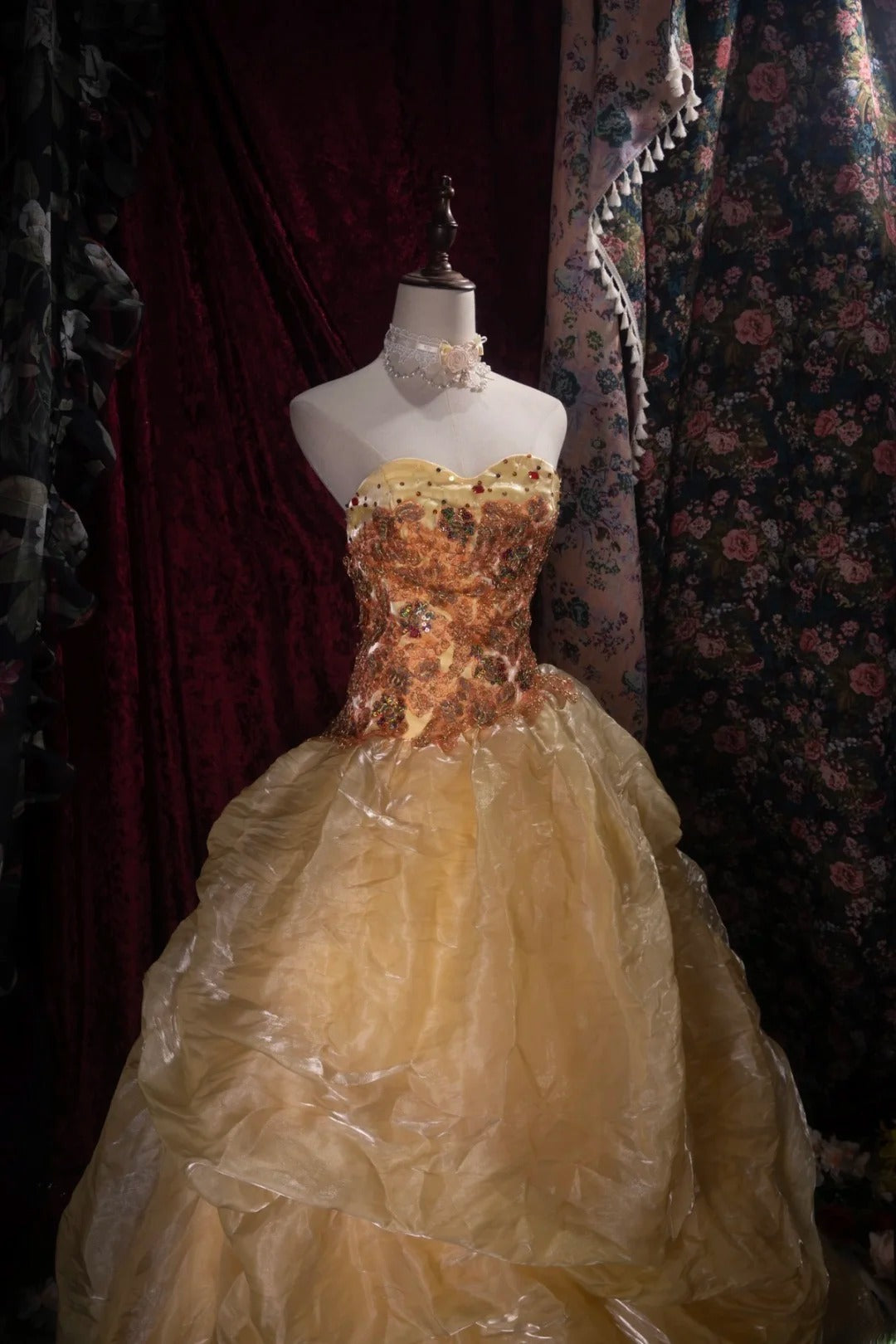 Dreamy Princess Ball Gown Formal Events Sweetheart Gold Organza With Flowers Quince Dress Quinceanera Dresses Birthday Outfits RB8469