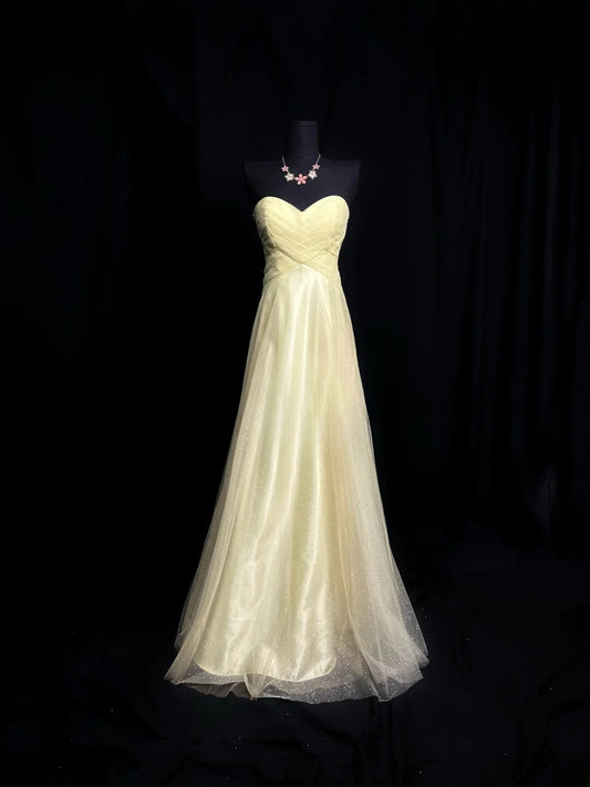 Chic Prom Dresses A line Sweetheart Light Yellow Tulle Sleeveless Long Formal Outfits RB6000