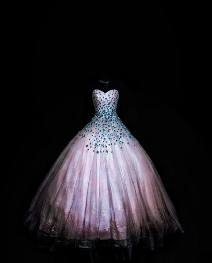 Ball Gown Sweetheart Pink Tulle Long Quinceanera Dresses With Blue Crystals For Sweet 15 15 Anos Celebration Birthday Formal Gown RB8858