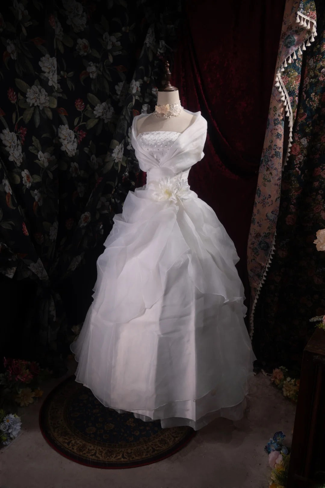 Stunning Ball Gown Strapless Beaded 2000s White With Cape Fitted Long Autumn Winter Bridal Dress Wedding Dresses RB8480