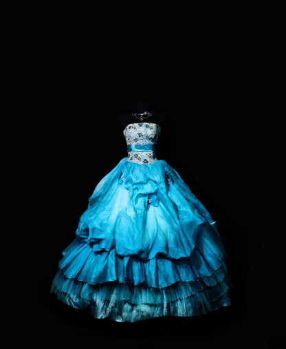 Ball Gown Strapless Blue Tulle Long Quinceanera Dresses With Crystals For Sweet 15 15 Anos Celebration Birthday Formal Gown RB8859
