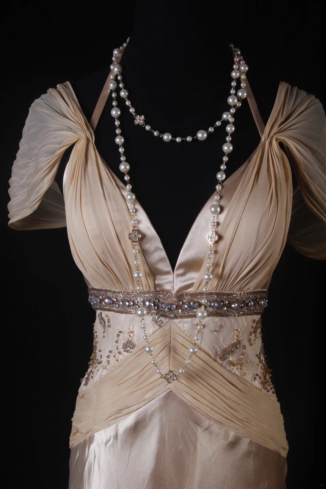 Classy Prom Dresses 1950s A line V Neckline Champagne Chiffon With Beaded Vintage Long Parties Gowns Evening Dress AS210