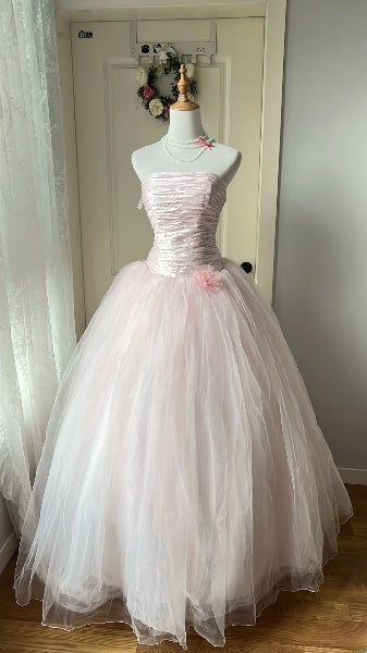 Sweet 15 Quinceanera Dress Ball Gown Strapless Pink With Ruffled Long 15th Birthday Outfits RC0570