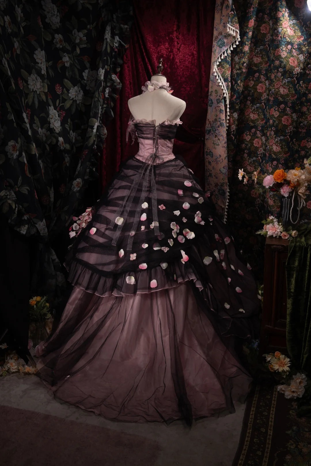 Dreamy Ball Gown Formal Events Strapless Black Tulle Pink With Flowers Quince Dress Quinceanera Dresses Birthday Outfits RB8486