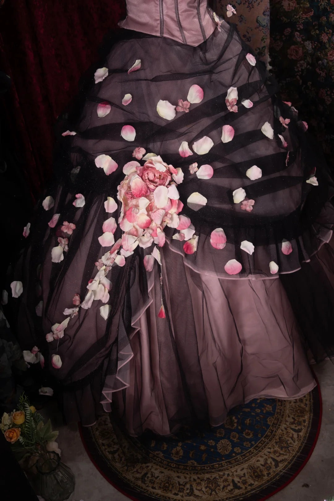 Dreamy Ball Gown Formal Events Strapless Black Tulle Pink With Flowers Quince Dress Quinceanera Dresses Birthday Outfits RB8486