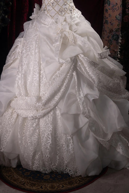 Beautiful Ball Gown Strapless White Lace 2000s With Corset Fitted Long Autumn Winter Bridal Dress Wedding Dresses RB8489