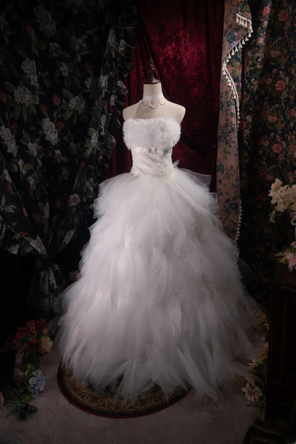 Dreamy Ball Gown Formal Events Strapless White Tulle With Tiered Quince Dress Quinceanera Dresses Birthday Outfits RB8492