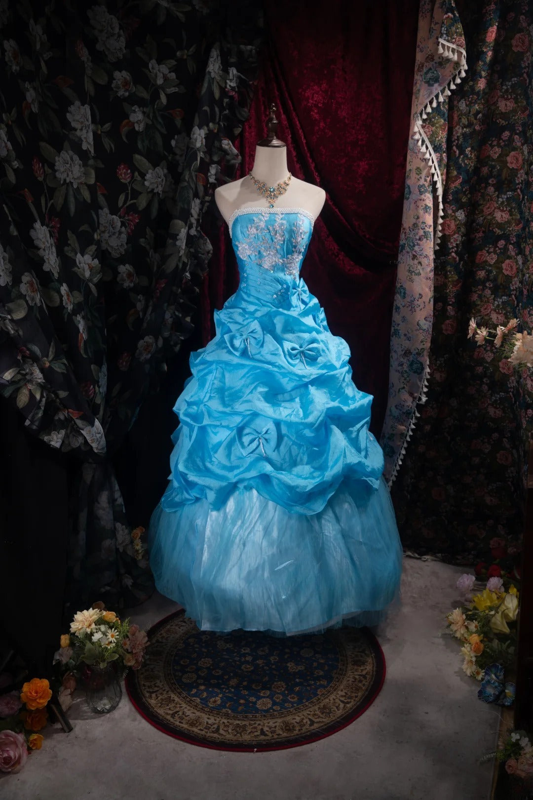 Cute Ball Gown Formal Events Strapless Blue Tulle With Appliqued Quince Dress Bow-knot Quinceanera Dresses Birthday Outfits RB8493