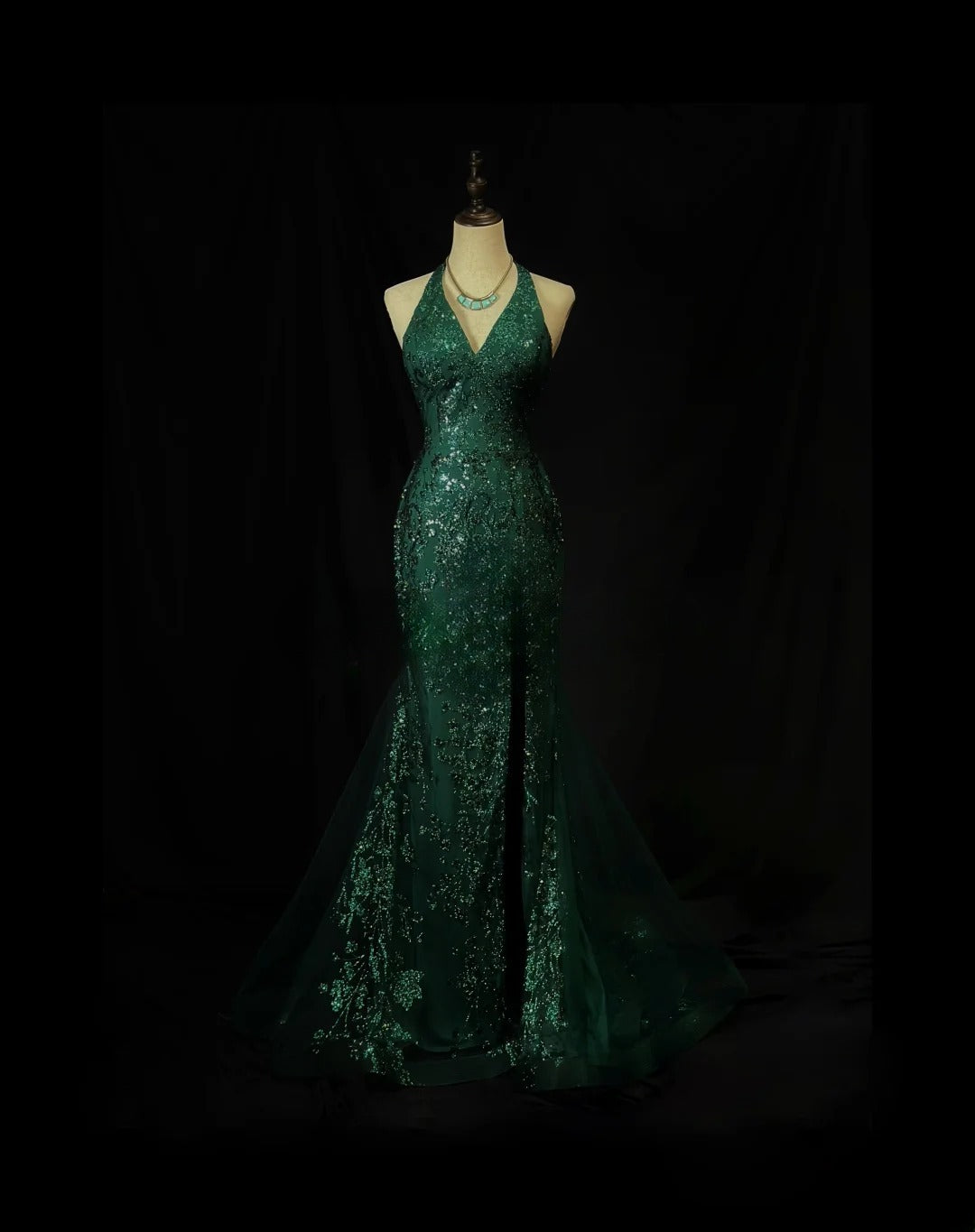 Beautiful Prom Dresses Mermaid Halter Dark Green Sequin With Backless Long Formal Outfits RB6022