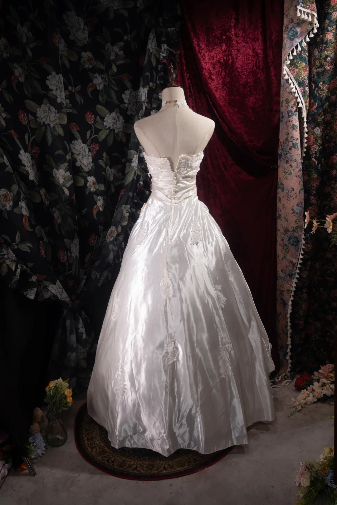 Pretty Ball Gown Strapless White Lace 2000s With Appliqued Long Autumn Winter Bridal Dress Wedding Dresses RB8496