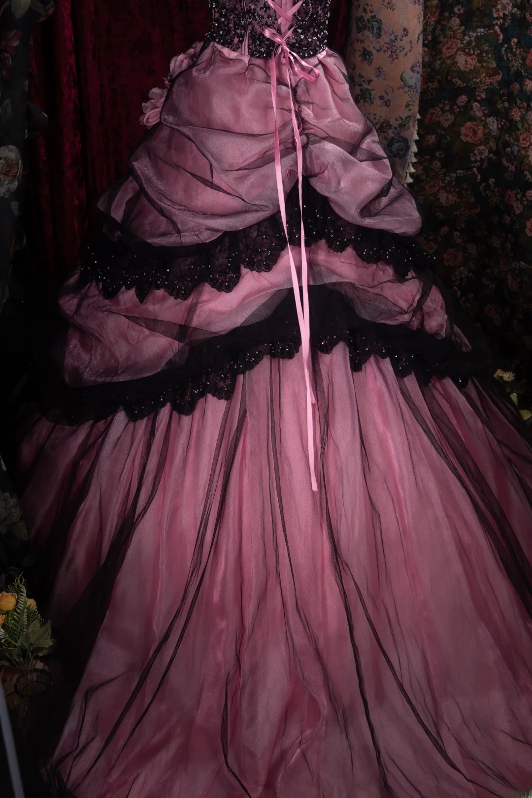 Dreamy Ball Gown Formal Events Strapless Black Tulle With Tiered Quince Dress Quinceanera Dresses Birthday Outfits RB8497
